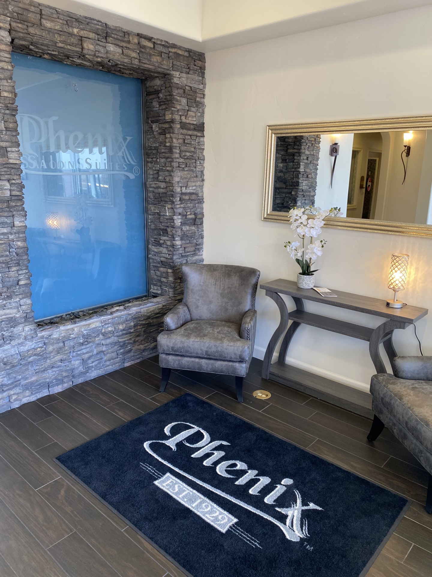 Phenix Salon Suites - Arvada logo