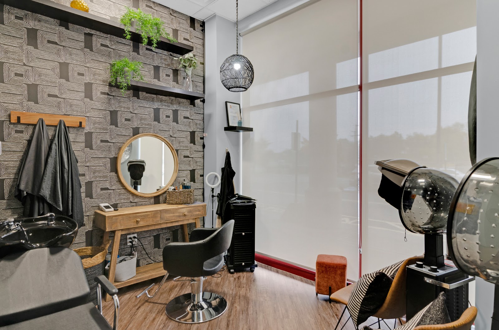 Phenix Salon Suites - Arvada nail photo 6