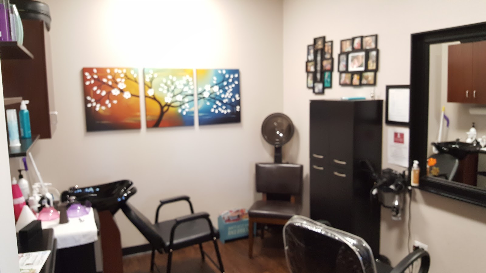 Phenix Salon Suites - Arvada nail photo 8